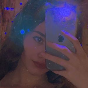 Meet your Posher, Kaylee